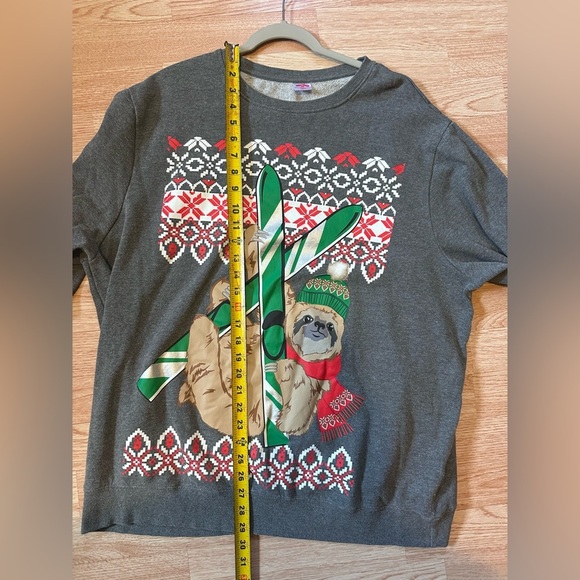Holiday Time Gray and Green Crewneck Christmas Sweater Size 2XL - Picture 6 of 7